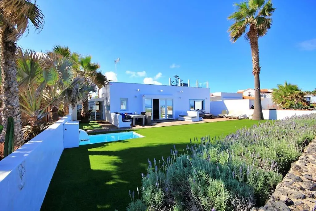 Villa Viento Beach House コラレホ