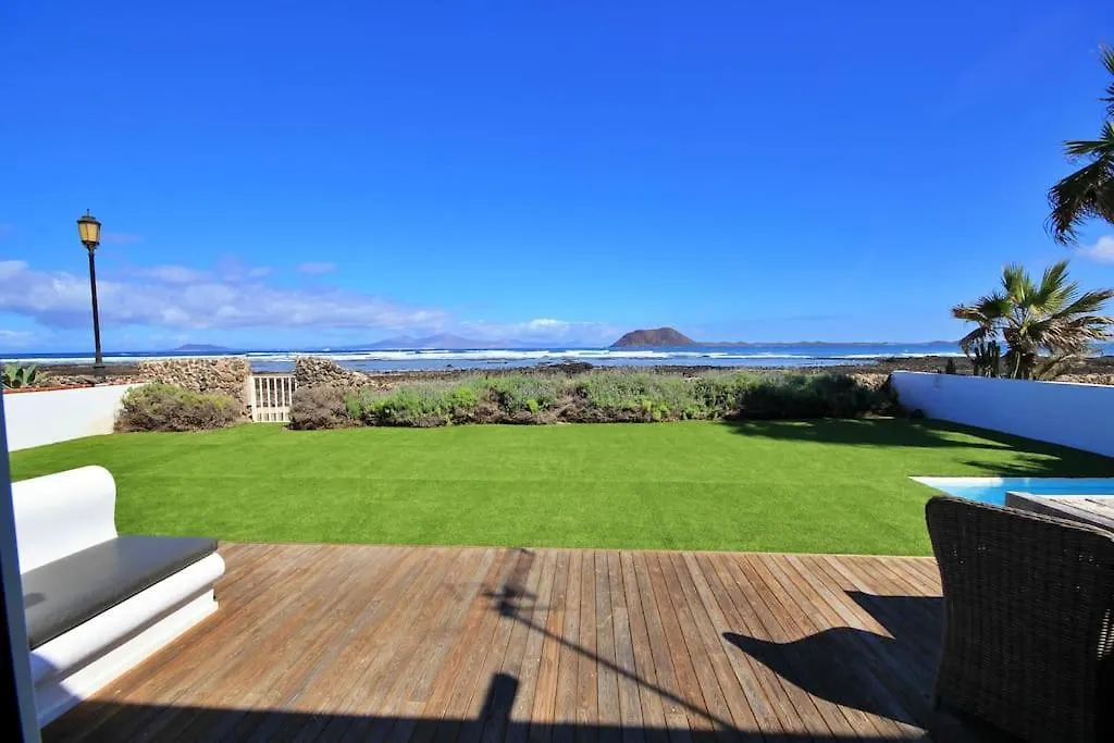 Villa Viento Beach House コラレホ