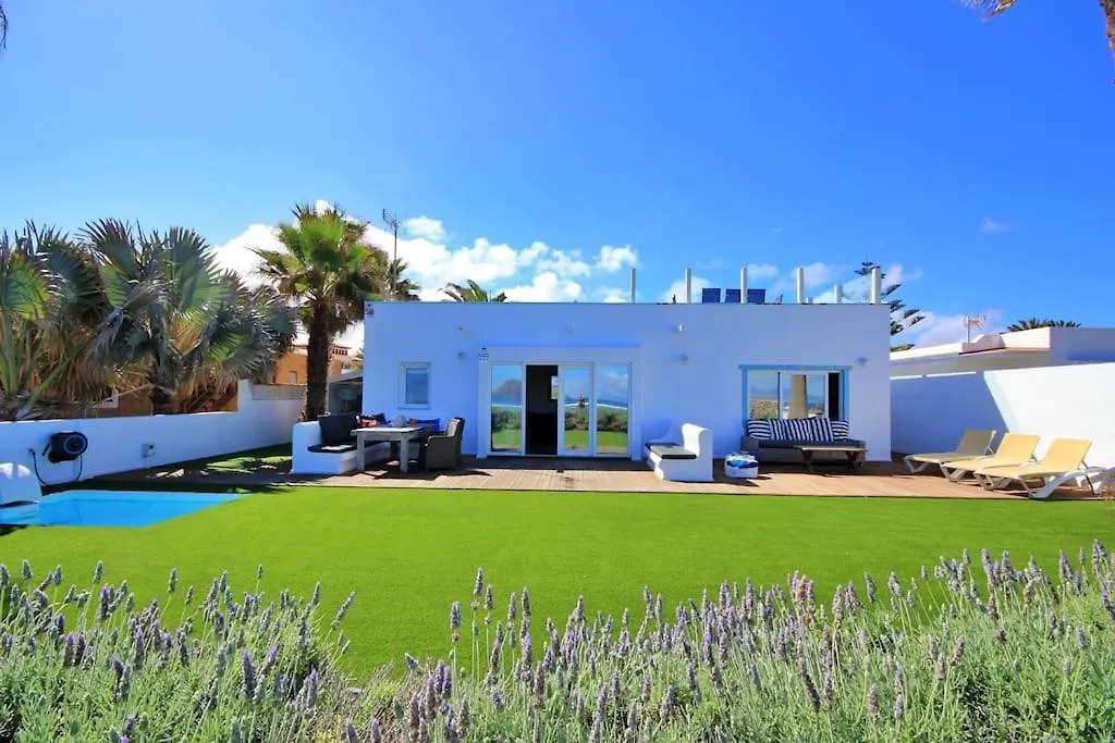 Villa Viento Beach House コラレホ